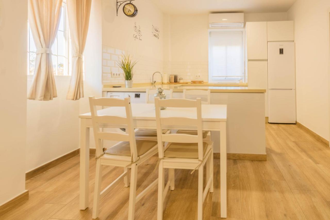 El Recuerdo Apartment กอร์โดบา ภายนอก รูปภาพ